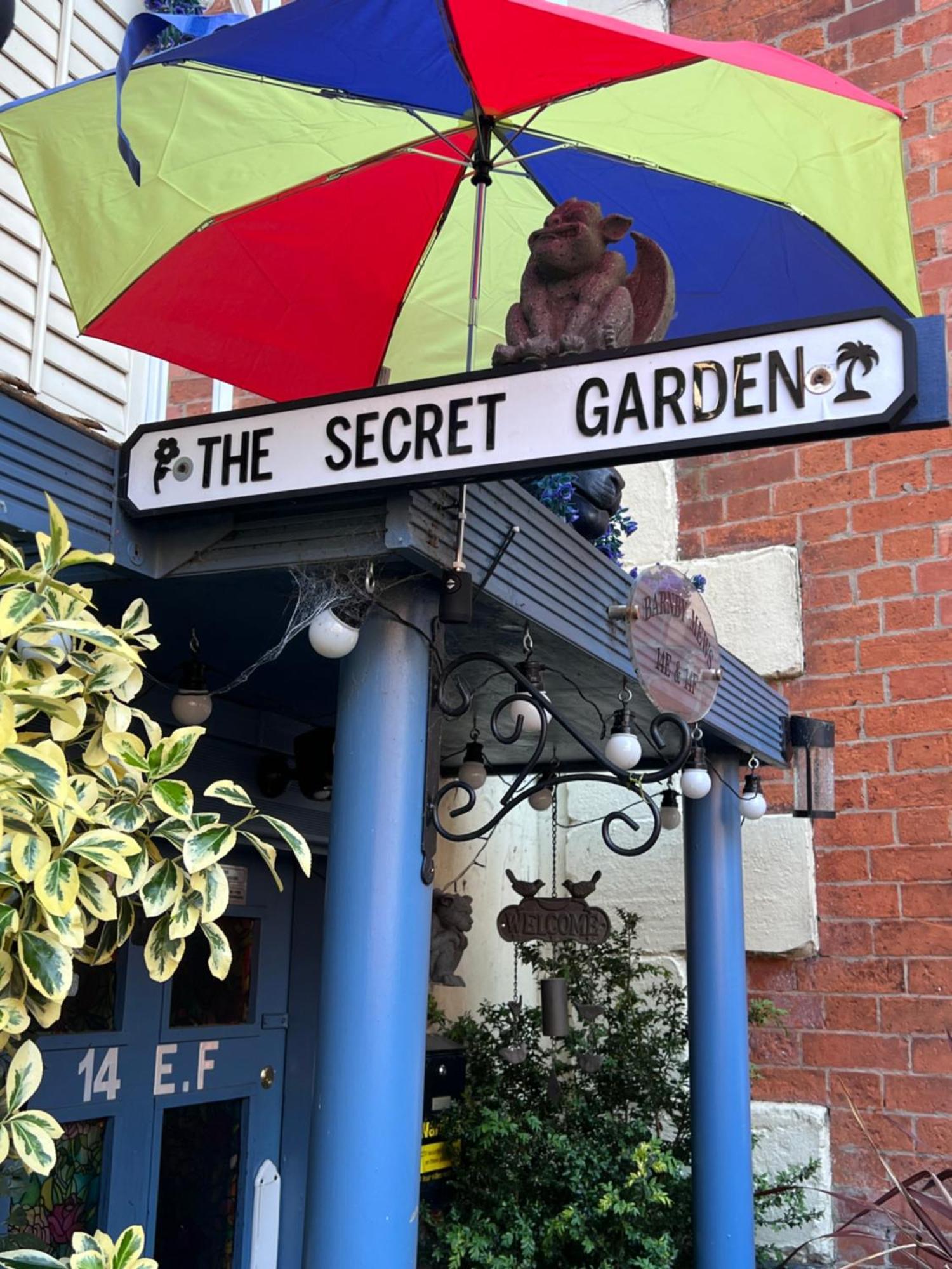 The Secret Garden Apartment Newark upon Trent Exterior foto